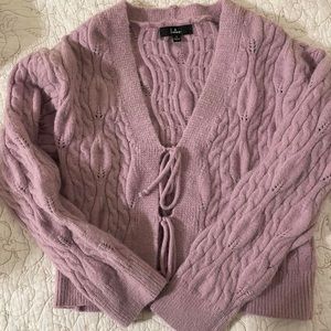 tie front sweater ✨